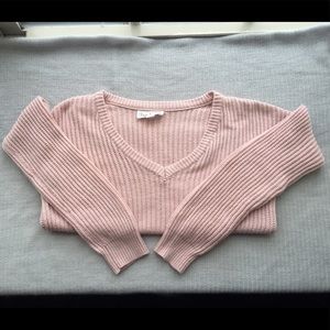 LIKE NEW✨Light Pink V-neck Knit Sweater